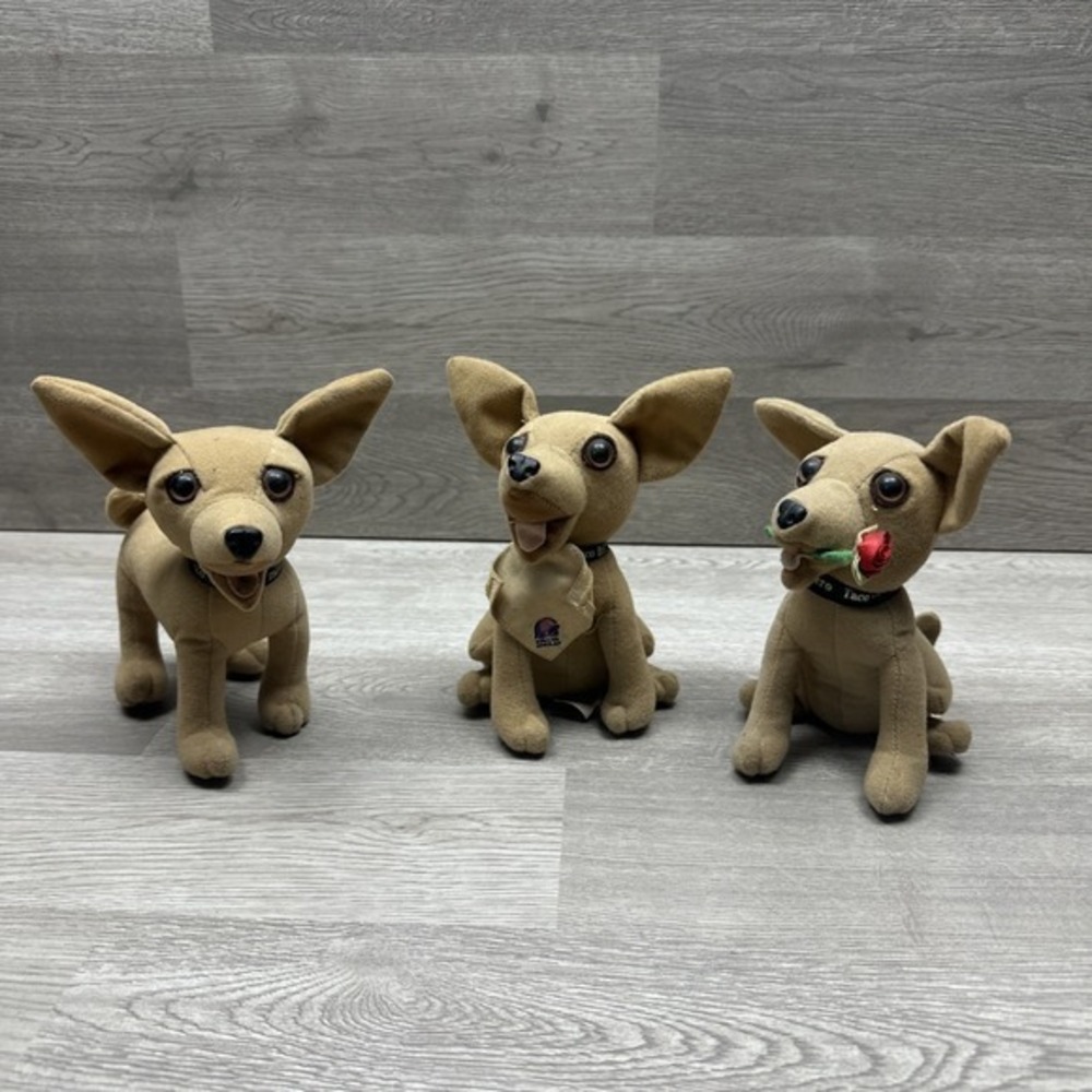 3 Vintage Taco Bell Chihuahua Plush Toys.‎ Do Not Talk. Three Plush Dogs. Nice!